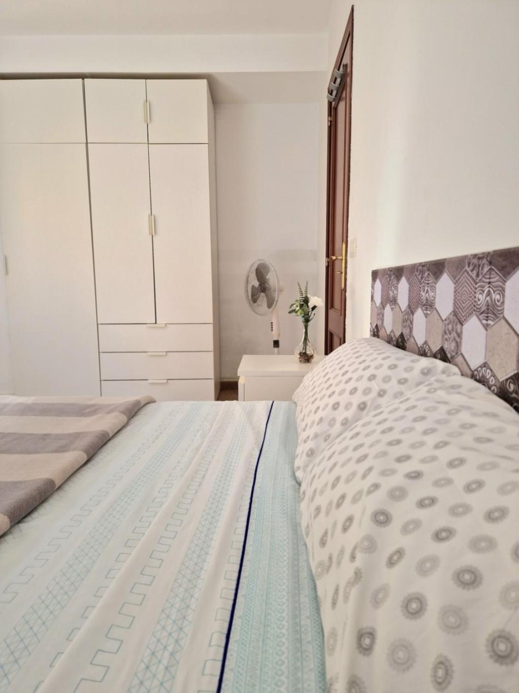 Spacious Independent Chalet Next The Airport - Sea San Isidro  Exteriér fotografie
